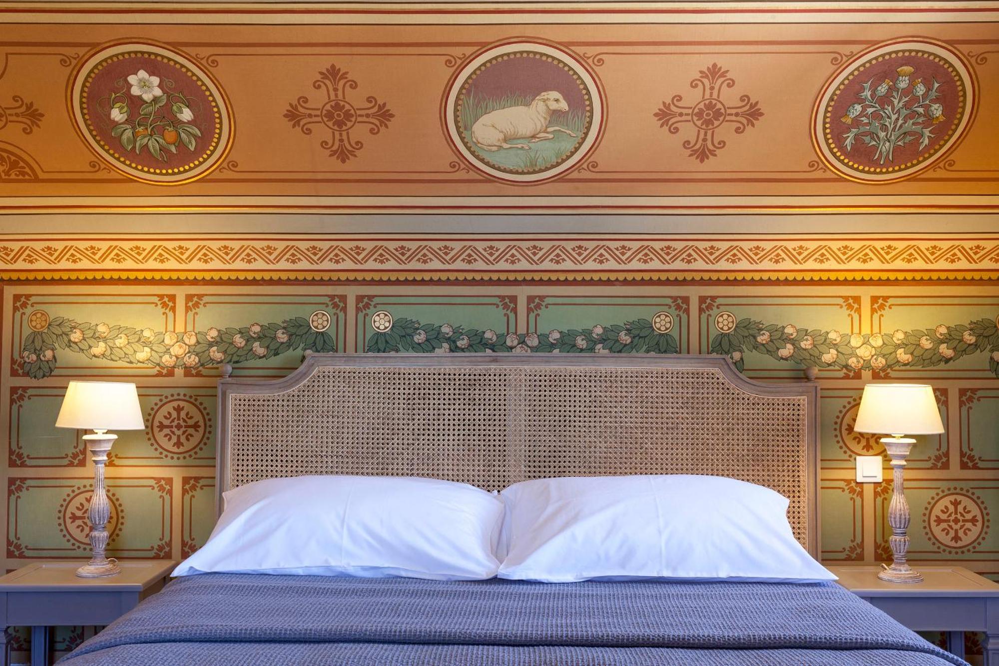 Chateau St Pierre De Serjac Puissalicon Room photo